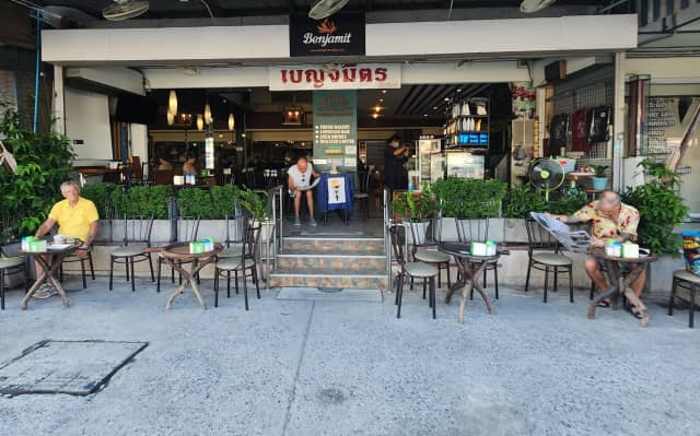 Benjamit Coffee Roasters - Image 1