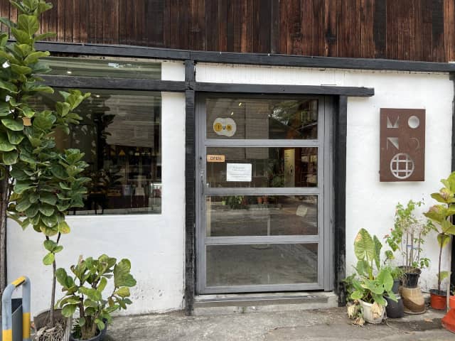 Wells Cafe - Image 1