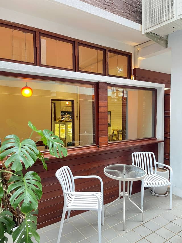 Cafe Aunties - Image 1
