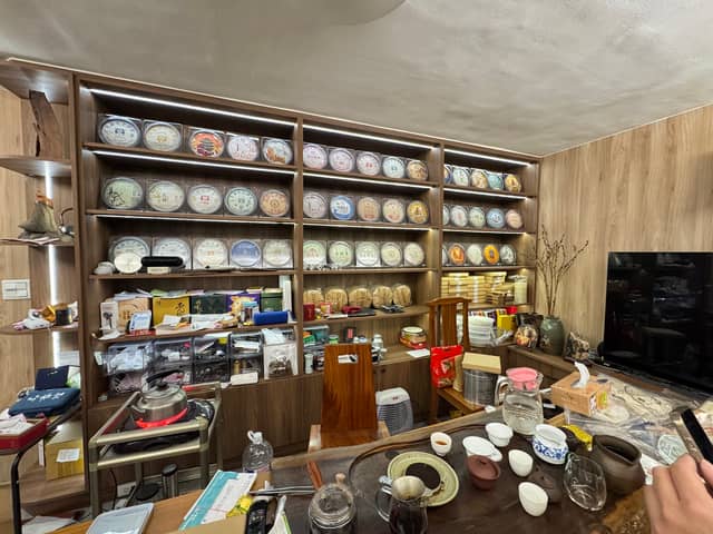 He Xin Pu'er Tea - Image 1