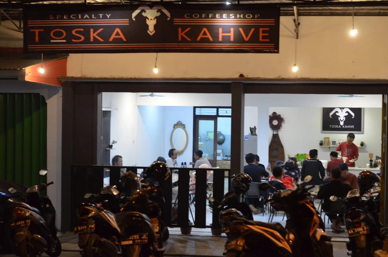 Toska Kahve (coffee shop/kedai kopi)