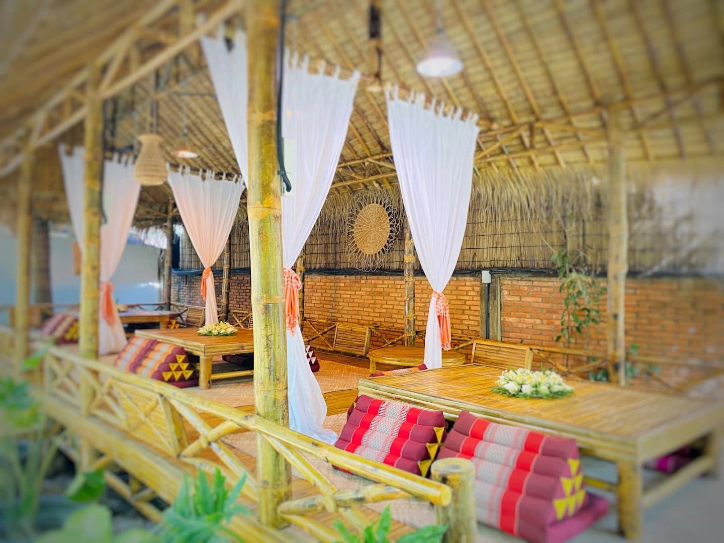 សច្ចៈ - Satcha Café & Restaurant