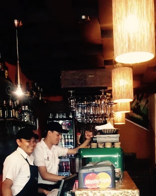 Qimbay Café