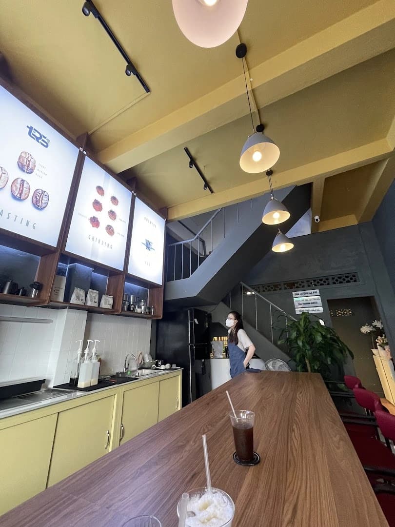 TRS1 Coffee & More ( cà phê đặc sản Gia Lai )