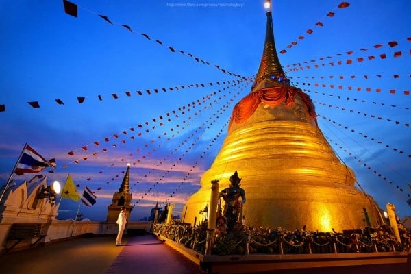 Pakxé, Laos