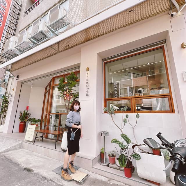 青燕焙煎所AOIWA Coffee - 賣牛肉麵的咖啡館 - Image 1
