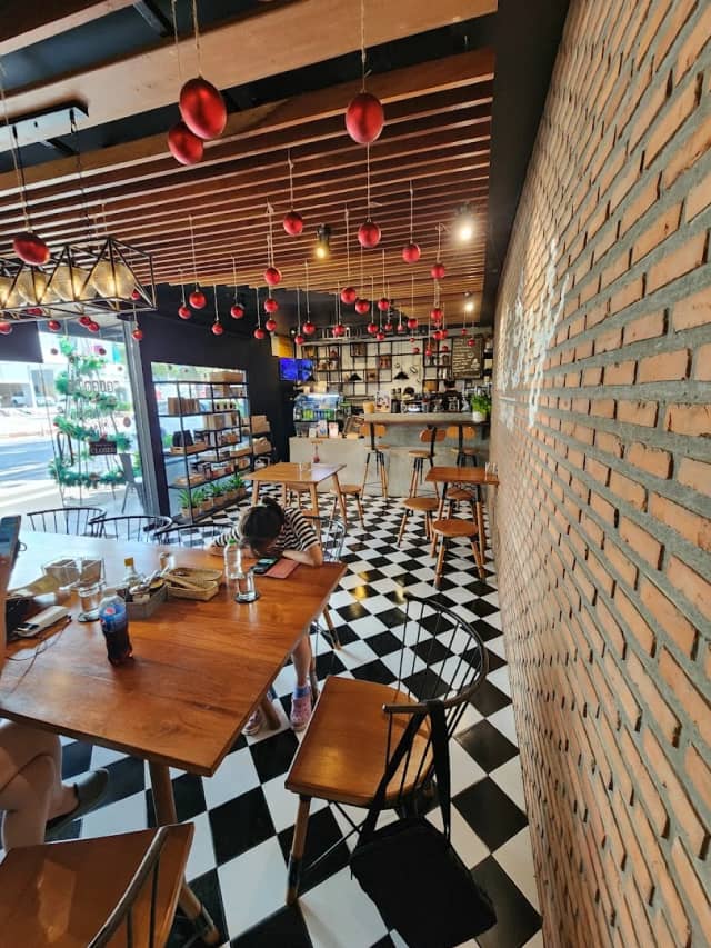 O'lieng Vientiane - Image 1