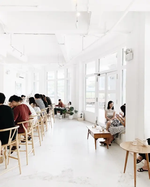 Apartment Coffee - Image 1