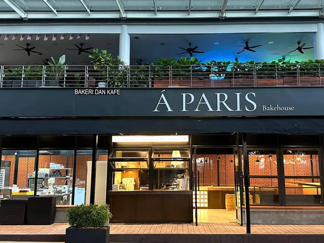 A Paris Bakehouse - Image 1