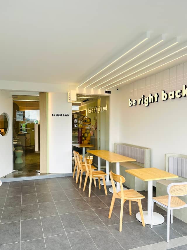 be right back café • Cakes, made fresh - Image 1
