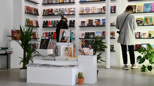 Bonjour Jacob Canal Saint Martin Coffee I Magazine I Vinyl - Image 1