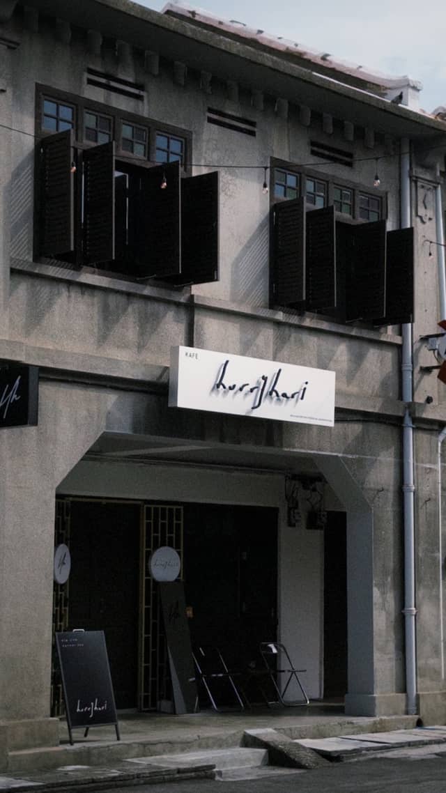 Hurry Hari Chulia Street - Image 1