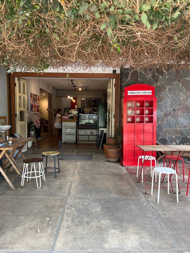 Mosa Coffee House - Image 1
