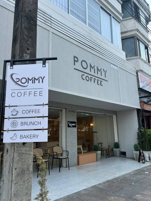 POMMY LAMPANG COFFEE AND BRUNCH - Image 1