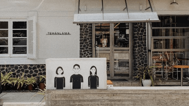 Teman Lama Coffee Shop - Image 1