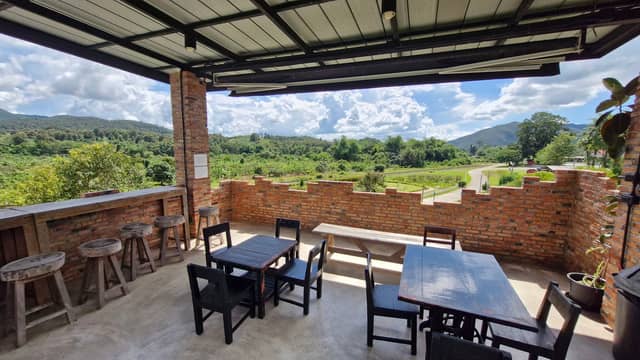 TeTRIS Cafe สะพานขาวทาชมภู - Image 1