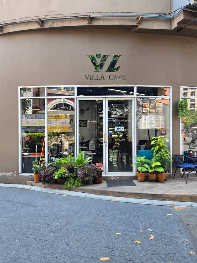 Villa Cafe - Image 1
